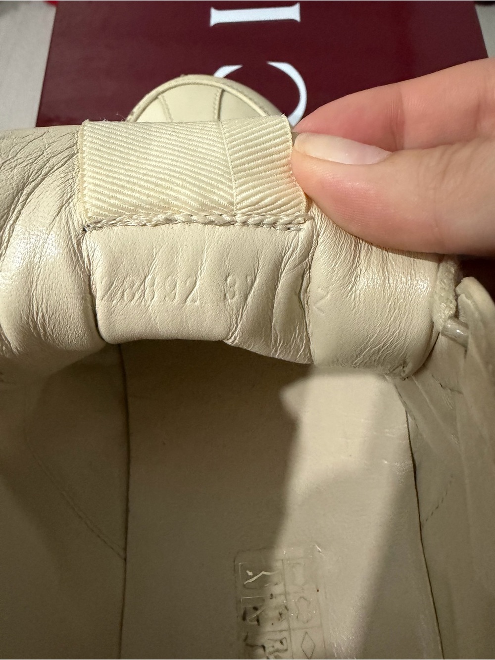 Gucci Cream Leather Chunky Sneakers with Red & Green Stripe - Picture 9 of 9